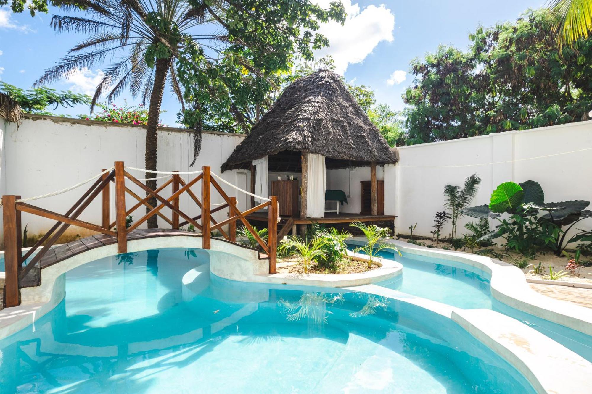 Tasneem Islamic Luxury Suites Jambiani  Exteriér fotografie