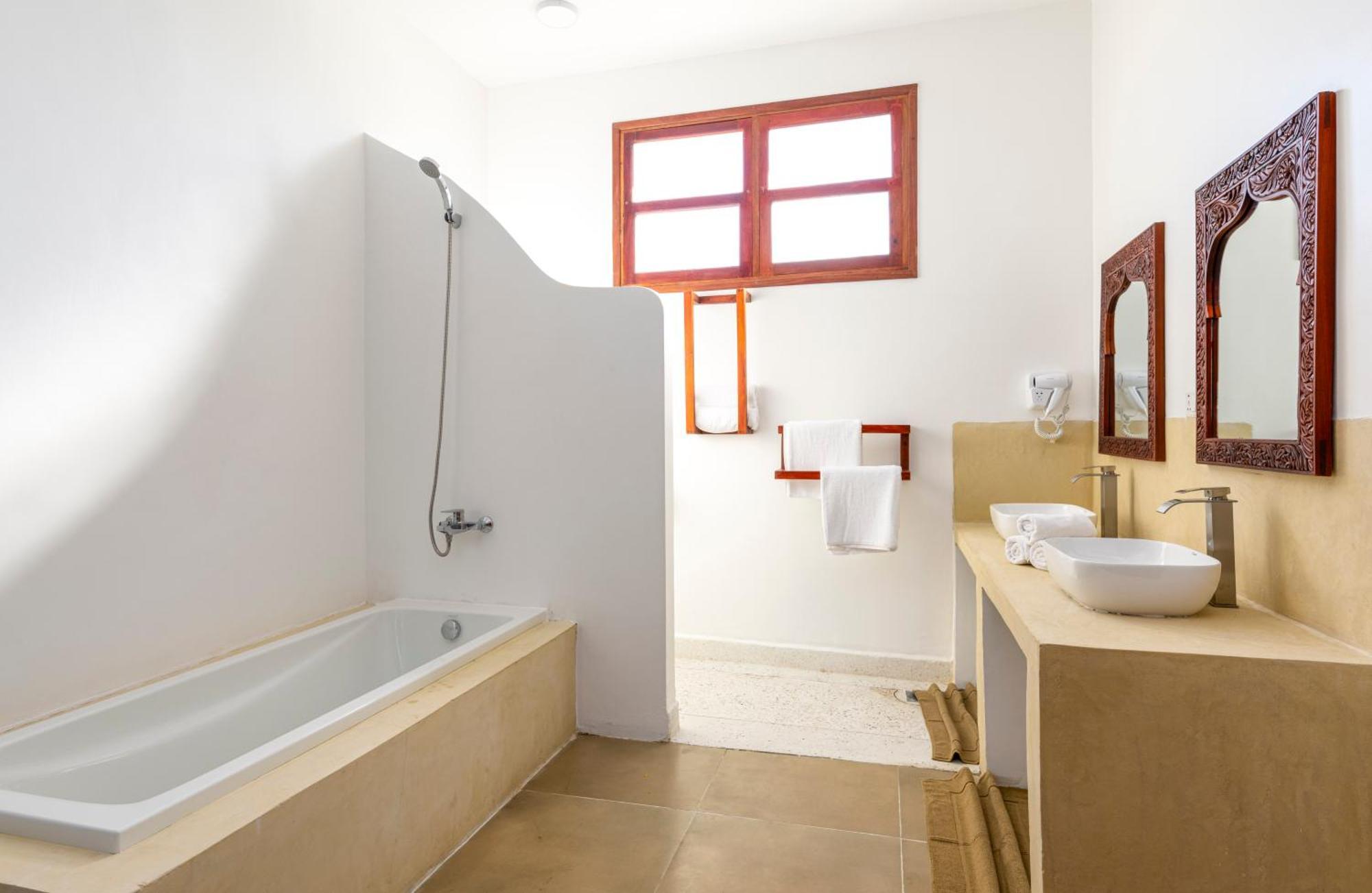 Tasneem Islamic Luxury Suites Jambiani  Exteriér fotografie